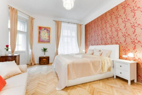 3BDR apartment with two bathrooms by Prague Days